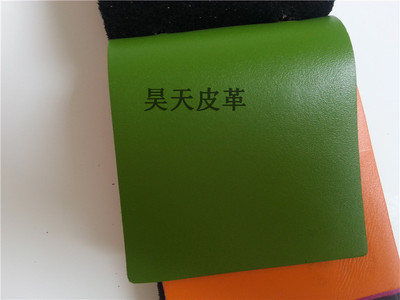 優(yōu)質(zhì)二層變色油蠟皮、瘋馬皮與貼膜皮 無極縣昊天皮革的專業(yè)生產(chǎn)與銷售
